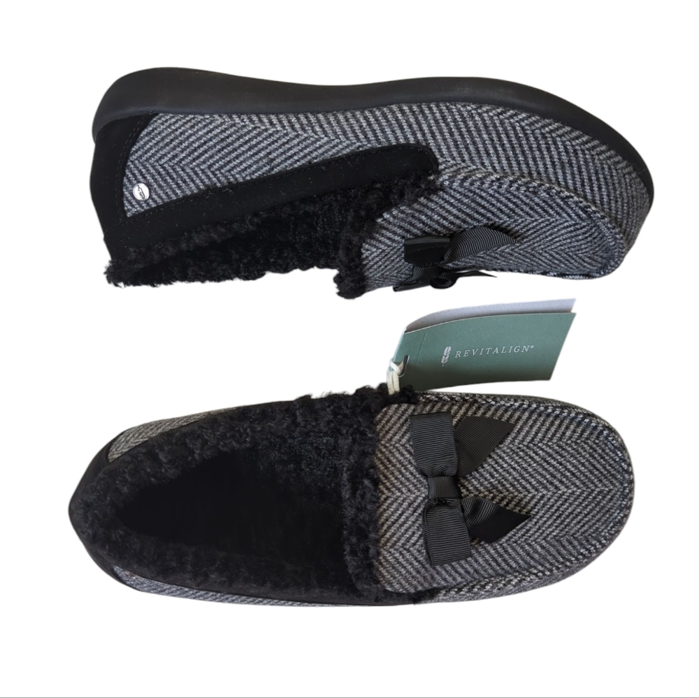 NWT Revitalign Trillium Herringbone Slippers 9.5B Black "Cush Slip-On Slipper"